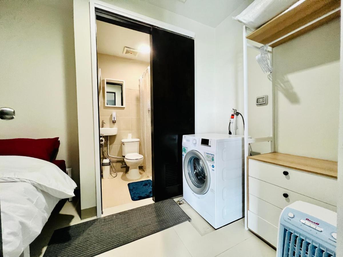 Bgc Luxury Condo - Balcony, Pool, Wi-Fi, City View - Suite 8 Manilla Buitenkant foto